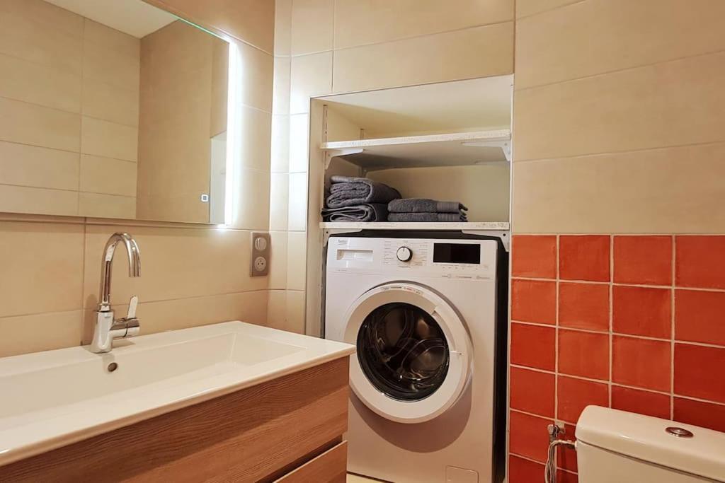 Le 56 Faubourg - Proche Centre - Parking Gratuit Apartment Beaune  Exterior photo